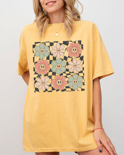 Retro Flowers - Comfort Colors T-Shirt – Mustard T-Shirt