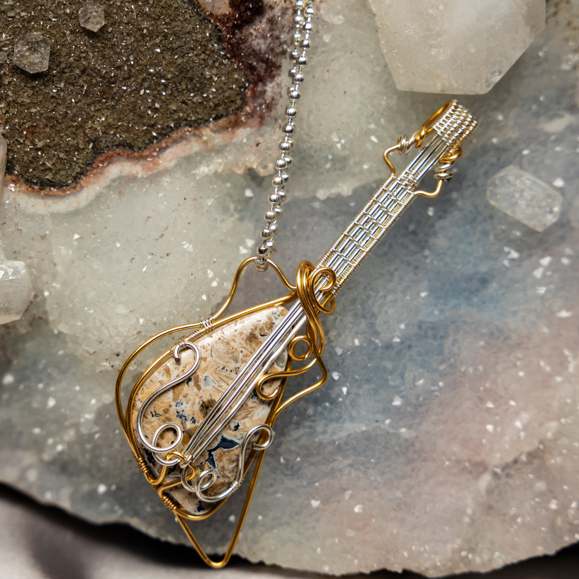 Rhyolite "Guitar" Wire Wrap Crystal Pendant – Wire Wraps