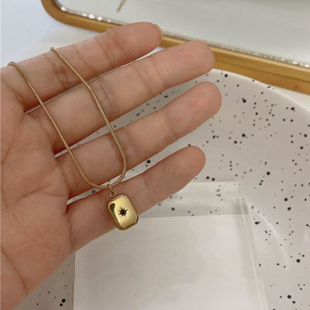 Serpent Coin Necklace – Rectangle Signet Necklaces