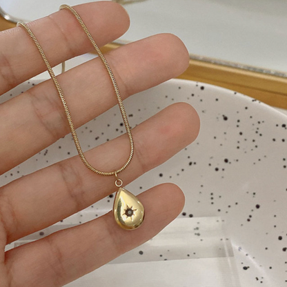 Serpent Coin Necklace – Teardrop Signet Necklaces