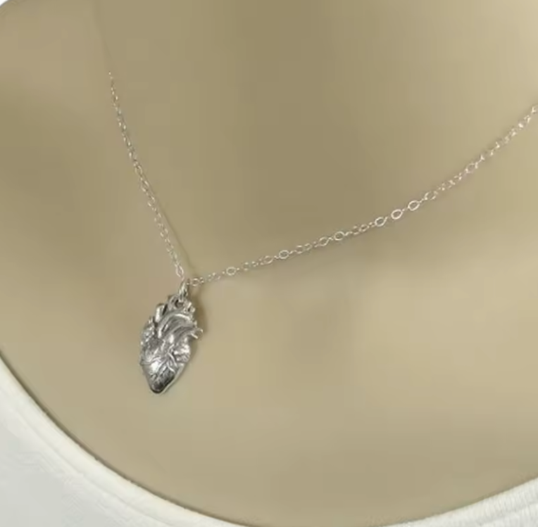 Rib Cage & Heart Necklace – necklace