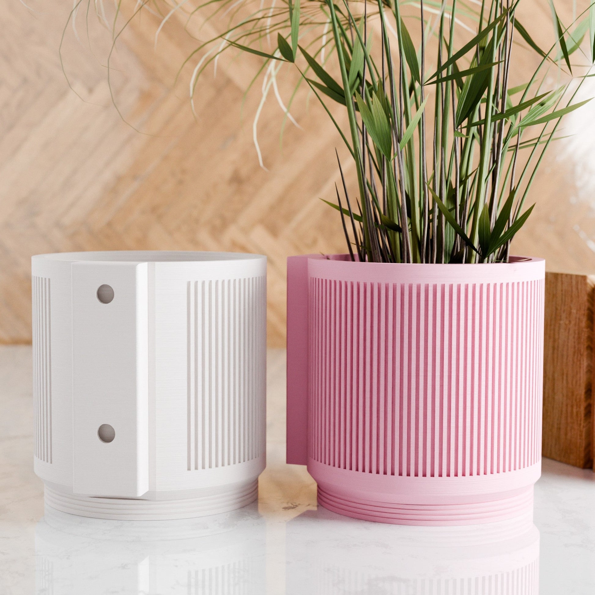 Hanging STREAM Wall Planter | Modern Cylindrical Plant Pot – Planter