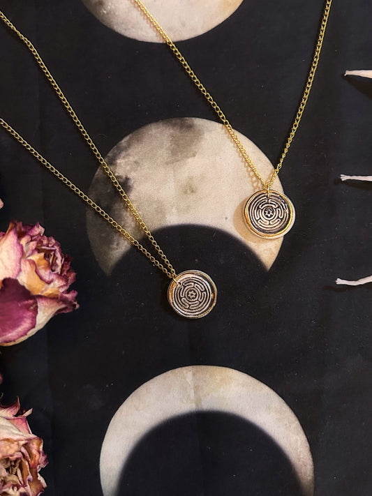 Strophalos of Hecate Wheel Porcelain Talisman - Necklace – Jewelry