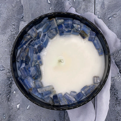 Amber Tides Crystal Candle with Kyanite | Coconut-Soy Wax Candle, 9oz – Crystal Candle