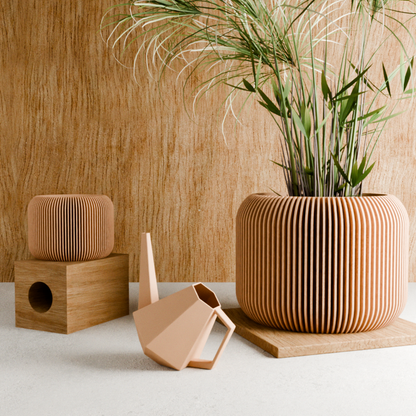 Orbis Planter – Nautral Wood Planter