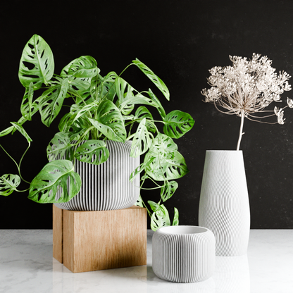 Orbis Planter – Pure White Planter