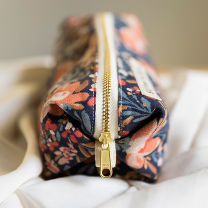 Travel Pouch - Pom Blossom – Bags & Pouches