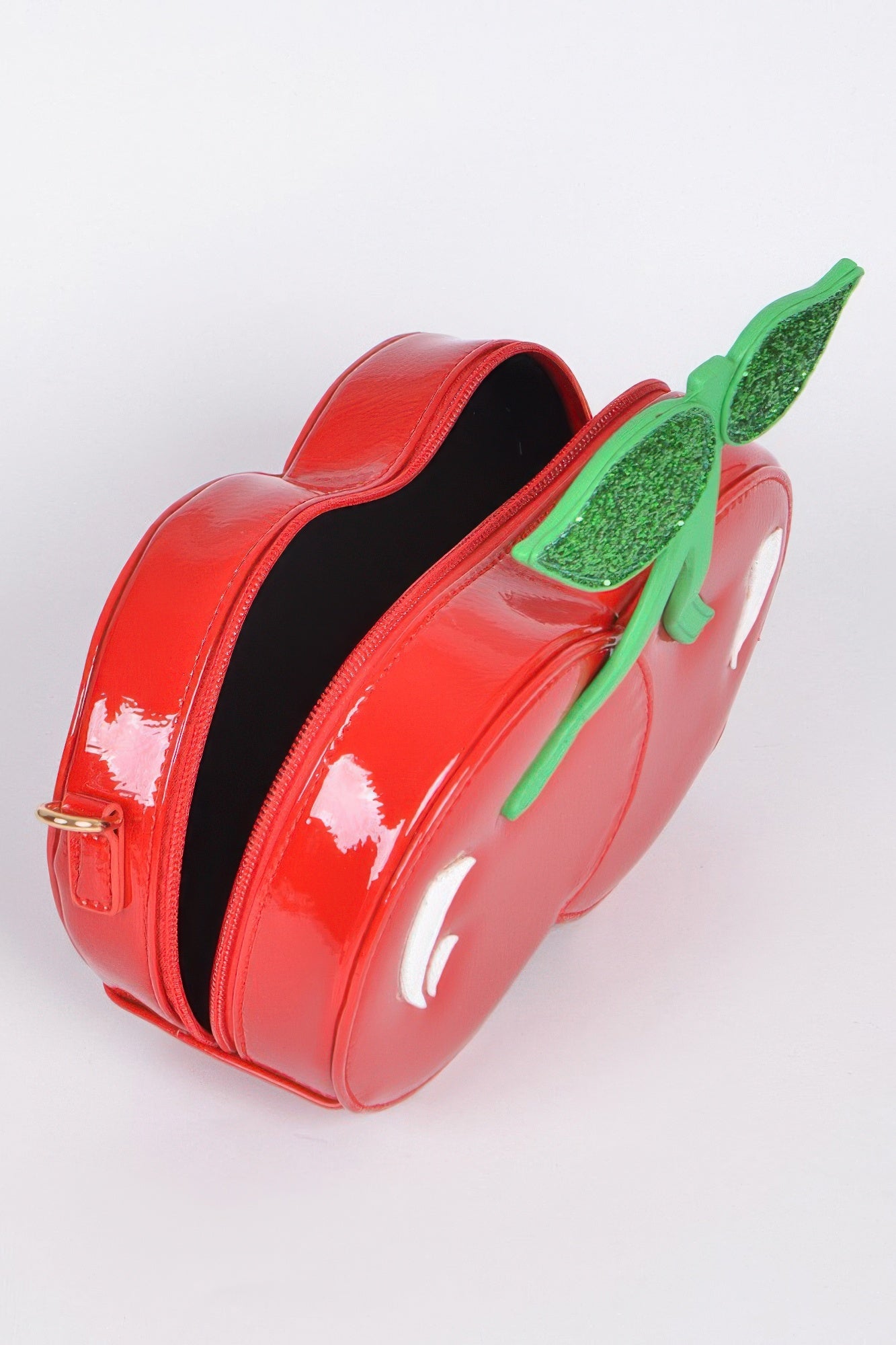 Yummy Cherry Clutch –