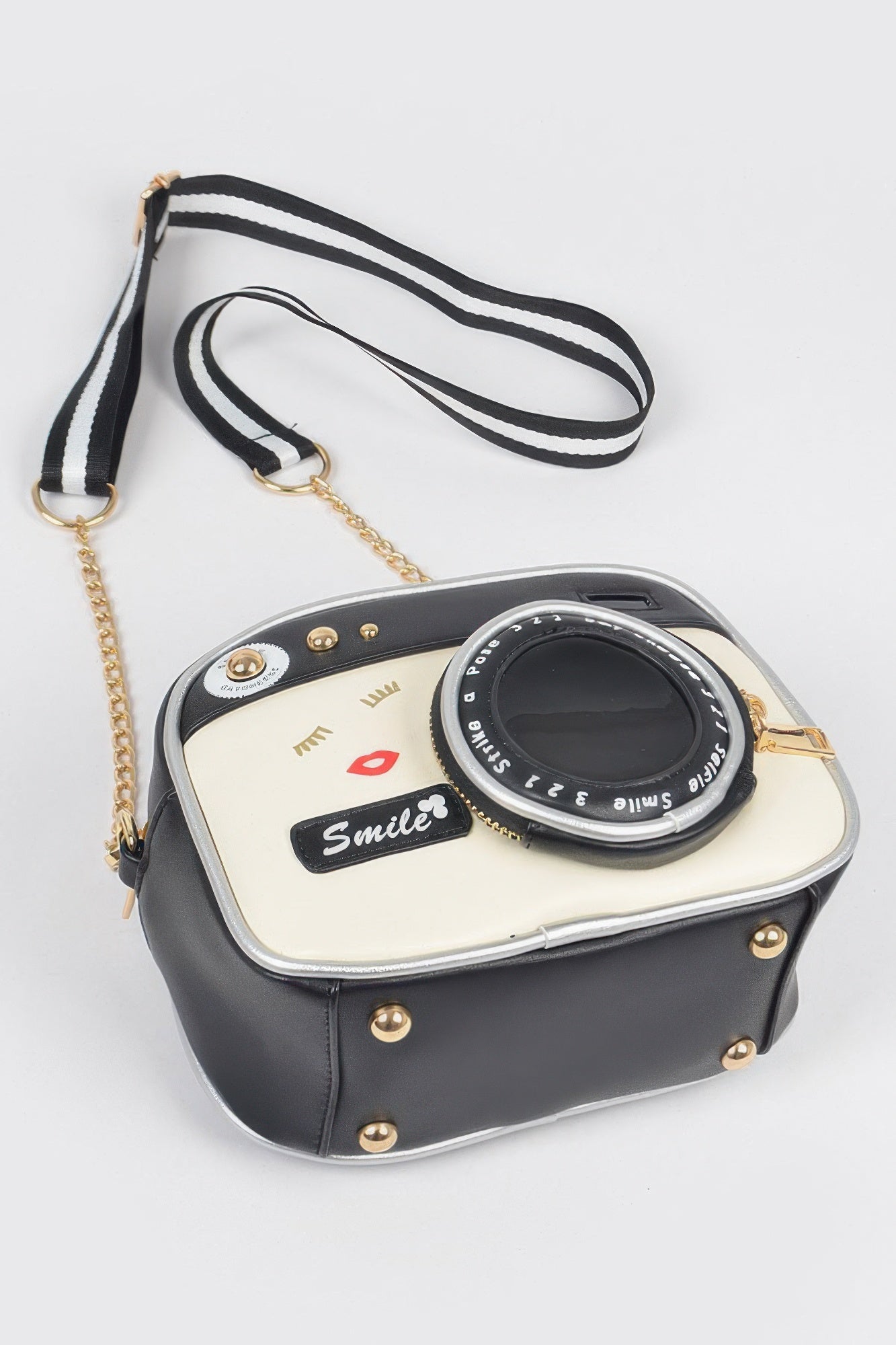 Camera Inspired Clutch –