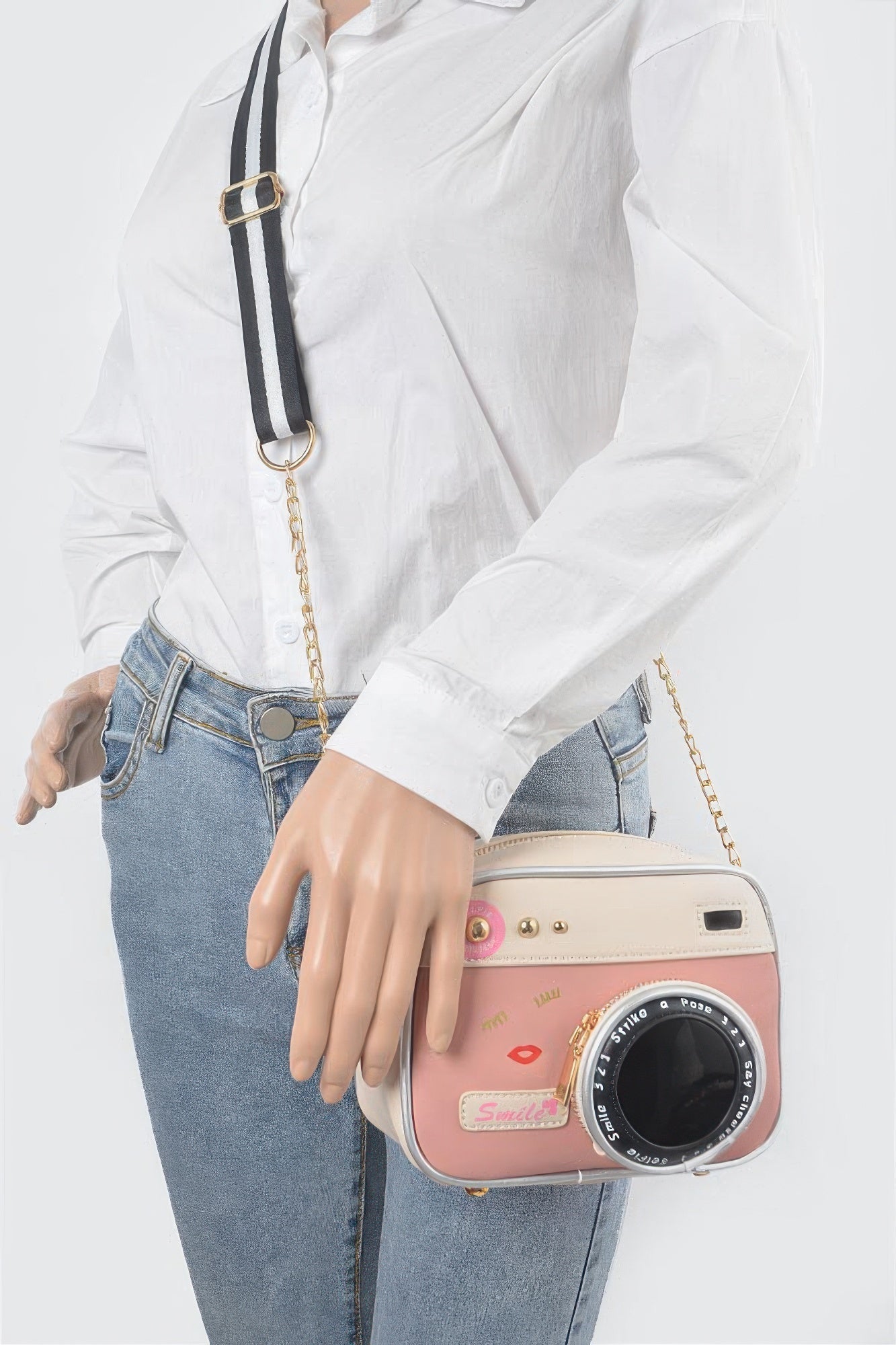 Camera Inspired Clutch –