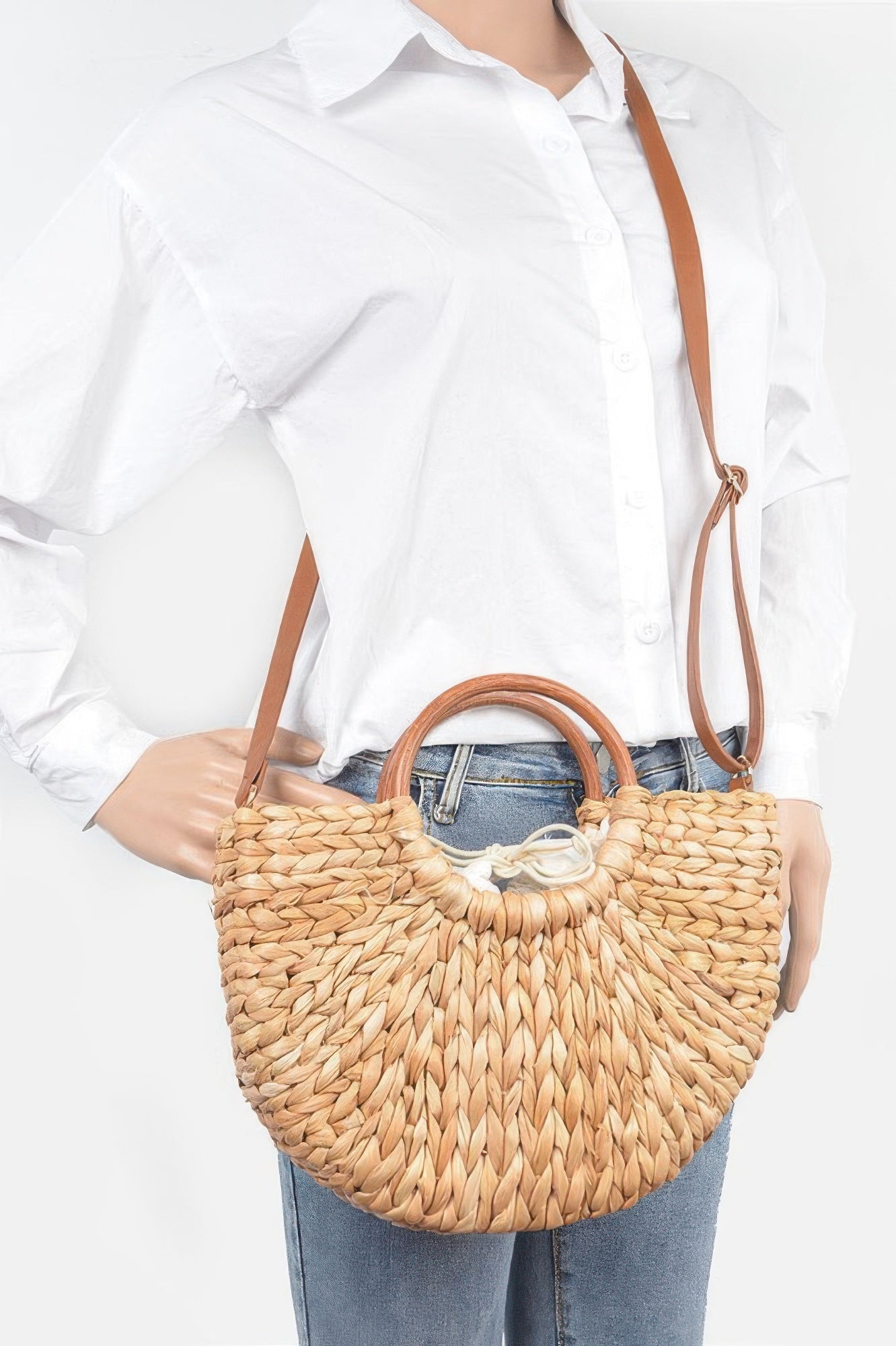 Twist Knotted Handled Clutch Bag – Natural