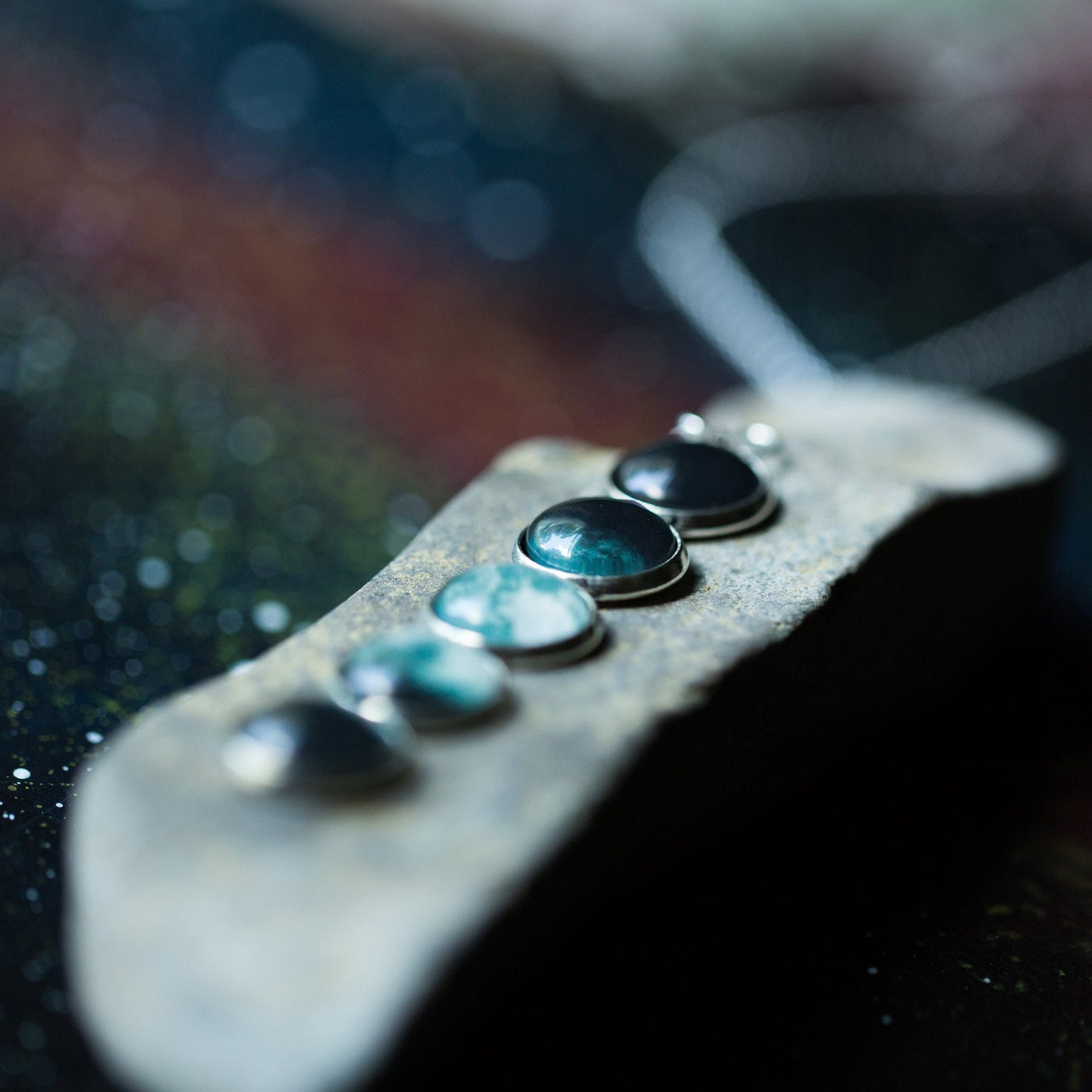 Moon Phase Pendant Necklace – Necklace