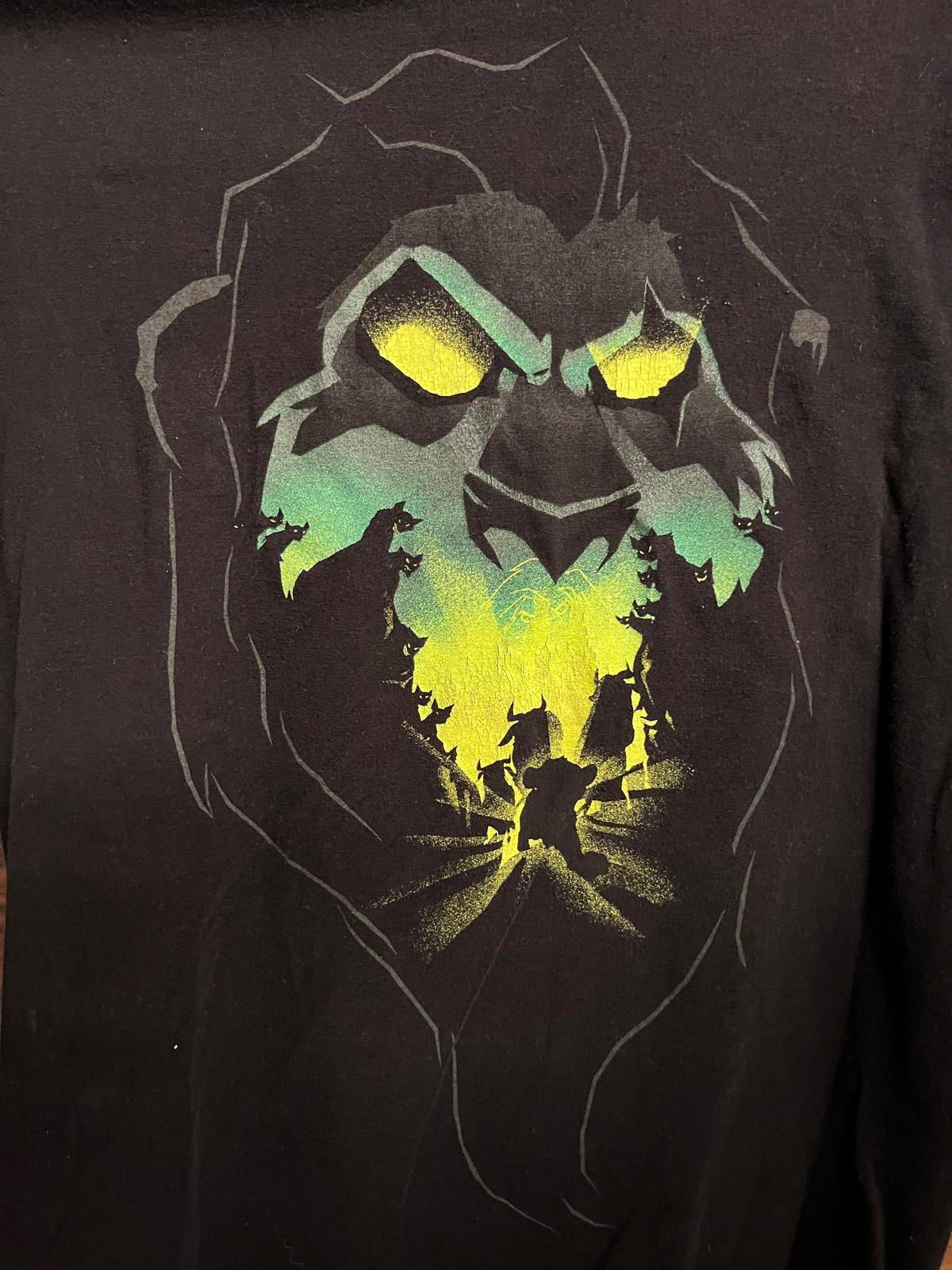 Vintage Lion King T-Shirt - Mufasa Tee 2014 Disney - Small – T-Shirts