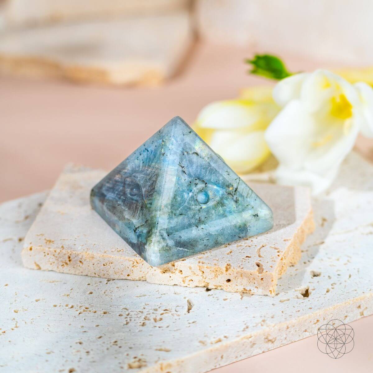 All Seeing Eye - Crystal Carved Pyramid of Ancient Wisdom – Crystal Heart