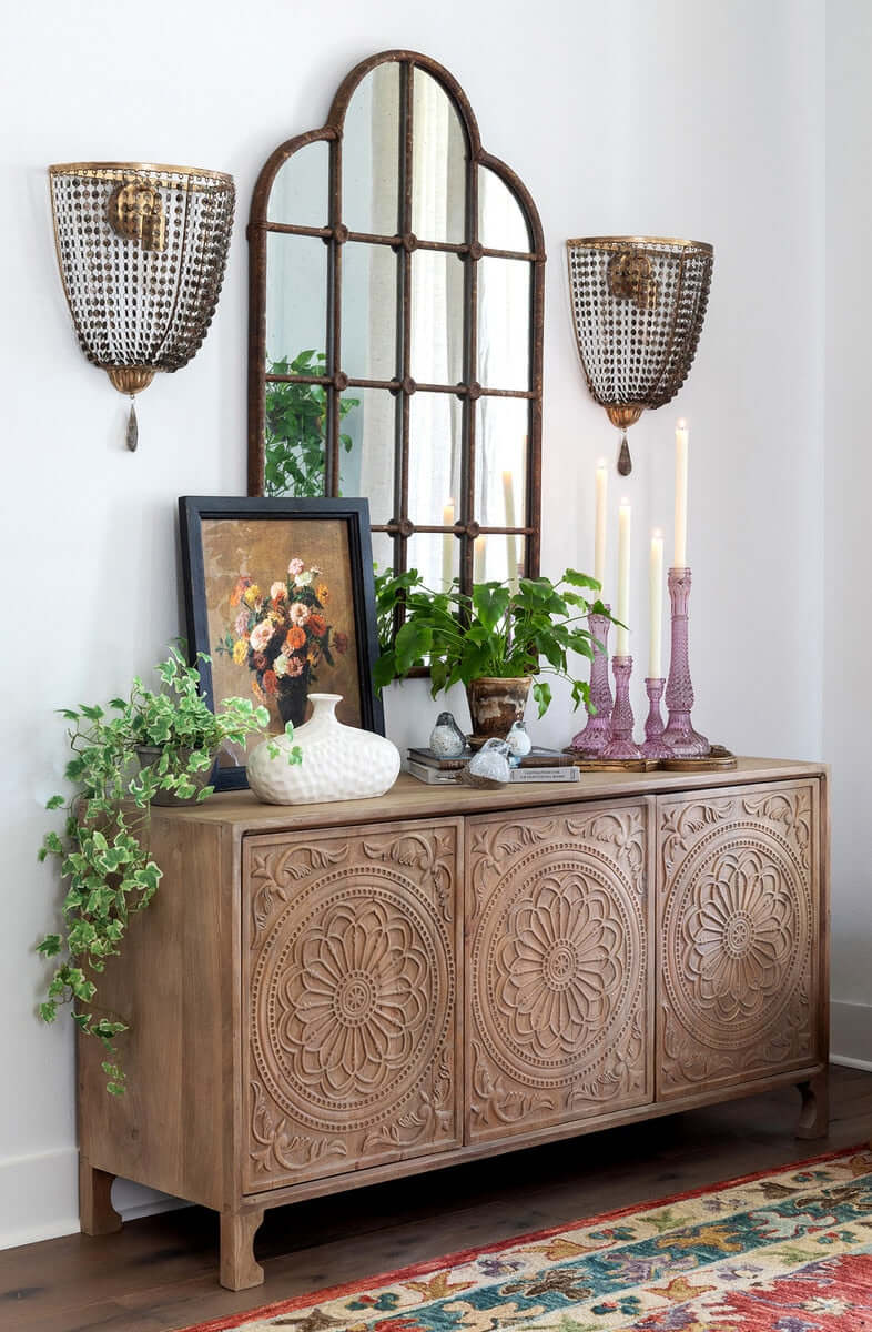 Antique Gold Crystal Wall Sconce with Vintage Chain Shade