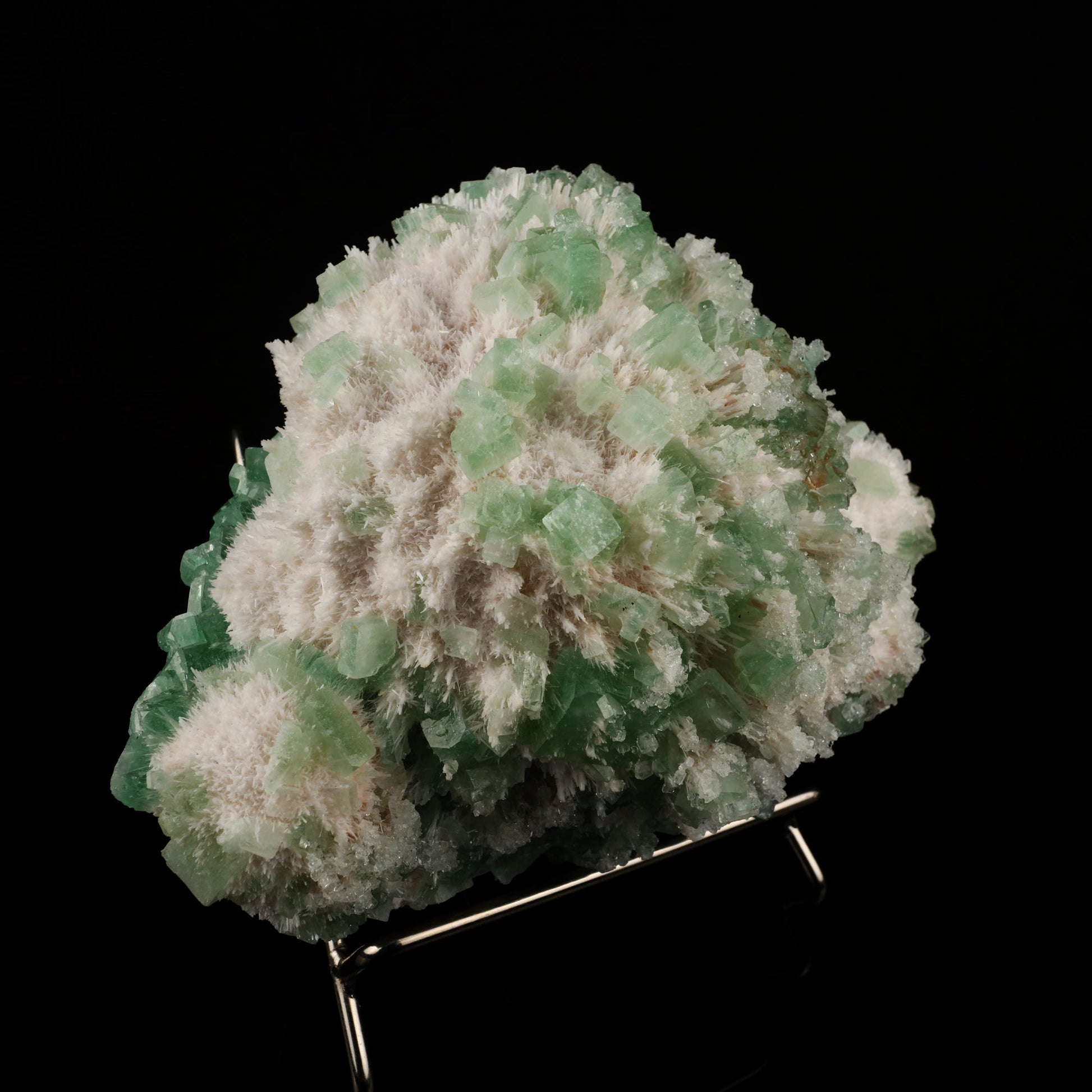 Apophyllite Green with Mordenite Natural Mineral Specimen – Apophyllite