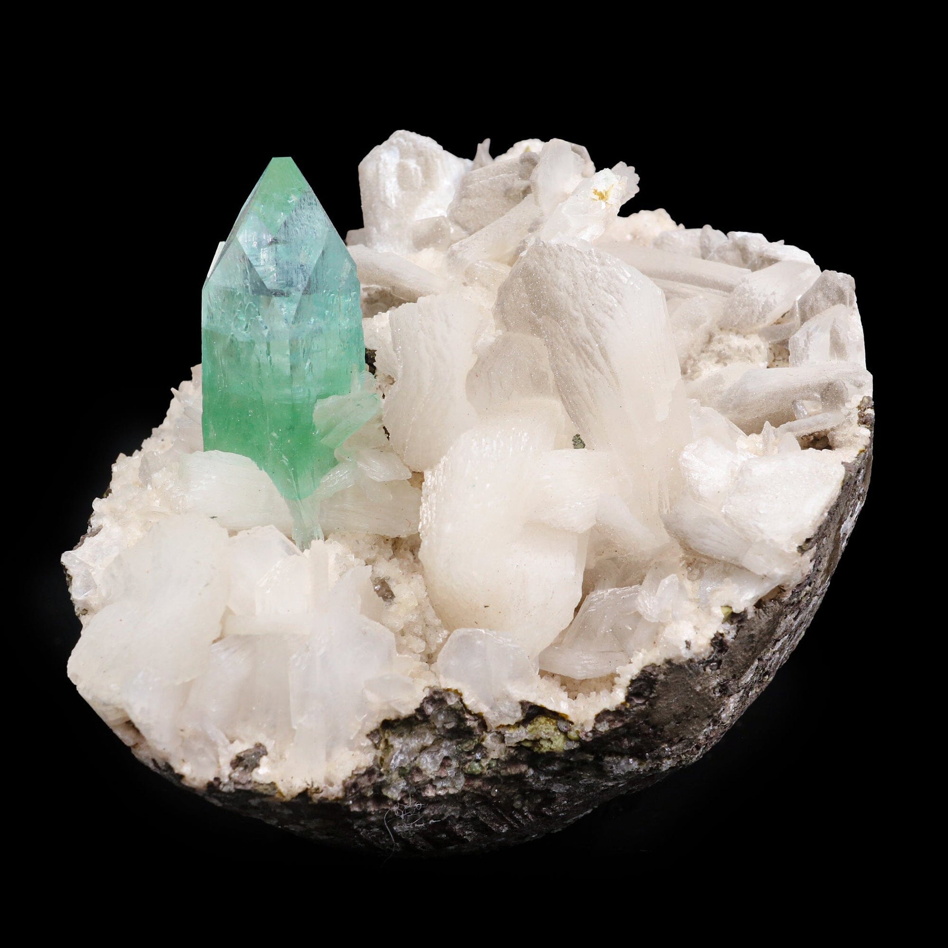 Green Apophyllite & Stilbite Cluster - Jalgaon India - 3" 316g – Apophyllite