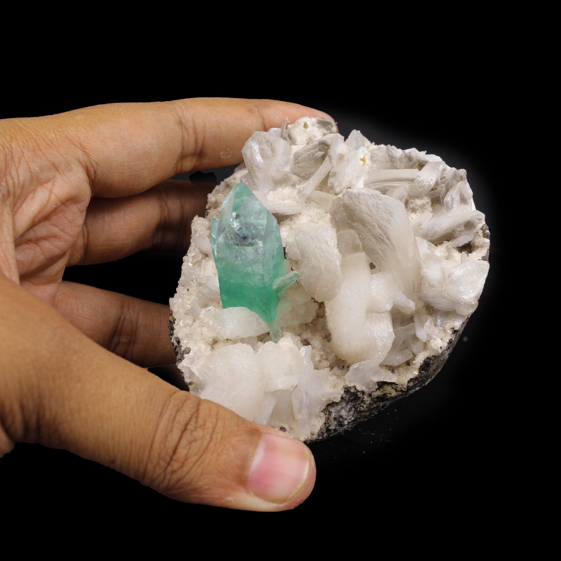 Green Apophyllite & Stilbite Cluster - Jalgaon India - 3" 316g – Apophyllite