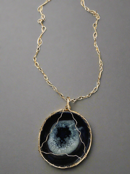 iamevibez & Yvng Gahd Agate Slice Pyramid Necklace