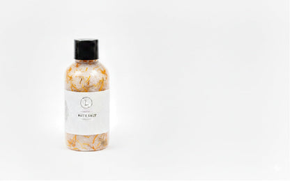 Luxurious Natural Bath Salts Discovery Set - 4 Botanical Glass Bottles –