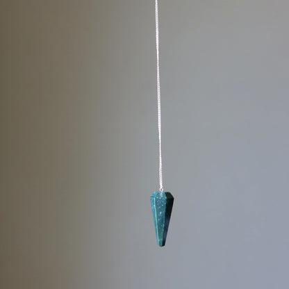 Bloodstone Pendulum | Crystal Dowsing Tool – Pendulums