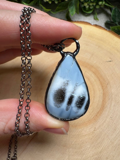Blue Chalcedony Necklace (natural crack in stone) – Necklace