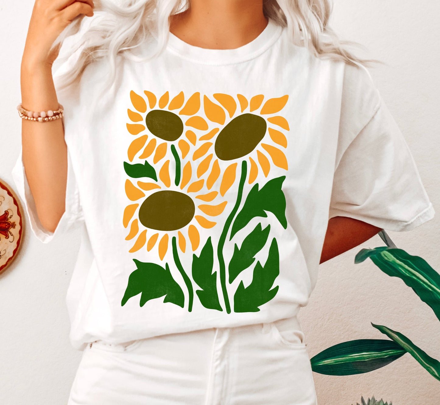 Boho Botanical Sunflowers - Comfort Colors Tshirt – T-Shirt