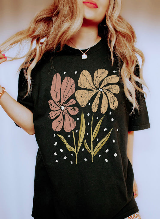 Boho Floral Wildflowers T-Shirt – Comfort Colors Graphic Tee – T-Shirt