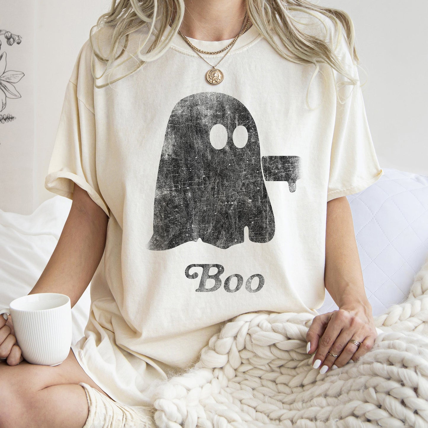 Boo Retro Ghost - Comfort Colors Tshirt – T-Shirt