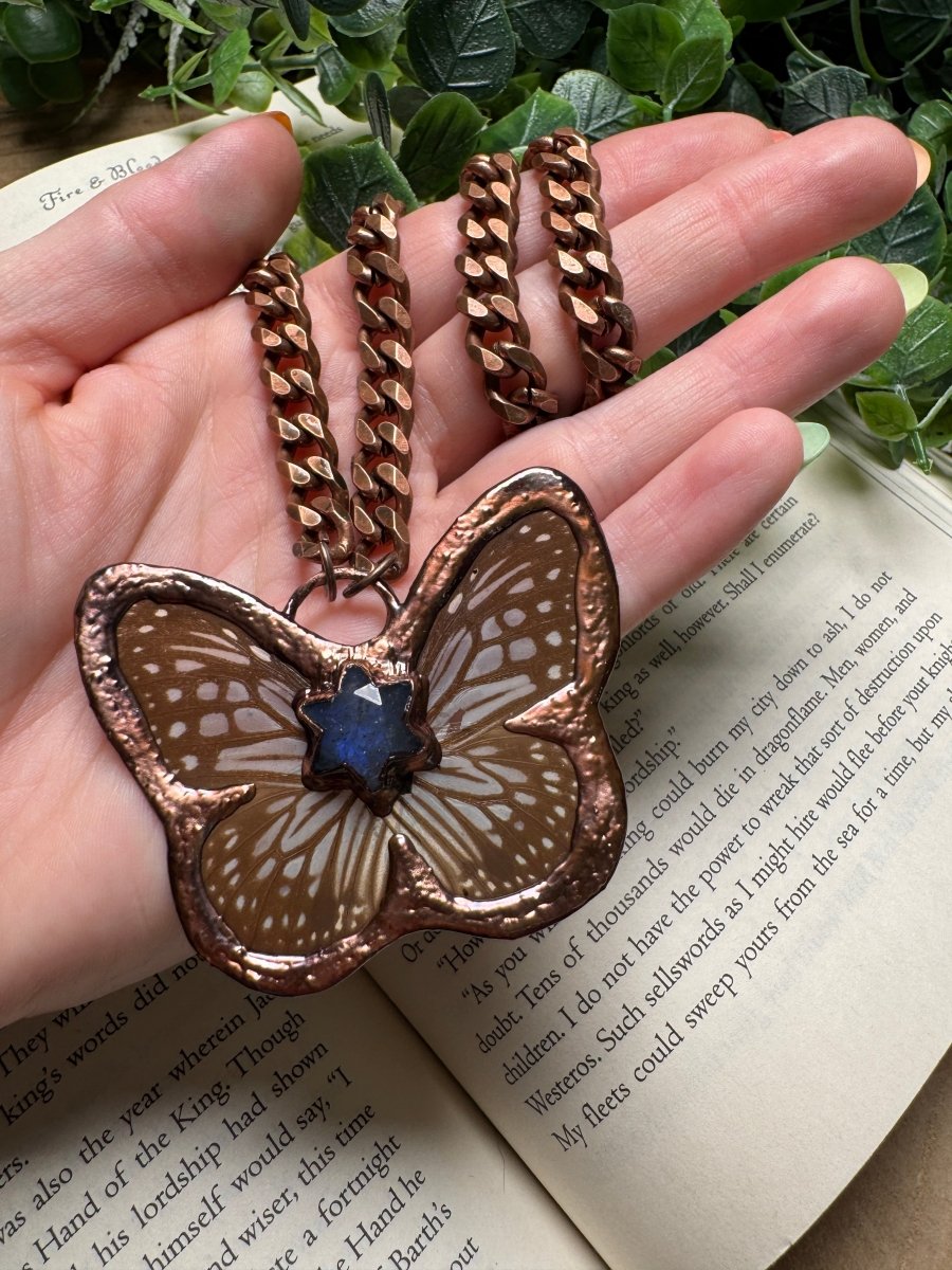 Butterfly and Labradorite Necklace – Necklace