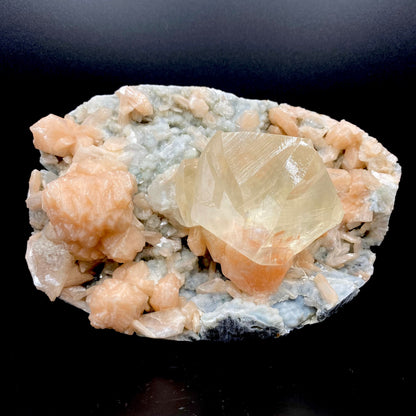 Calcite & Stilbite – Calcite