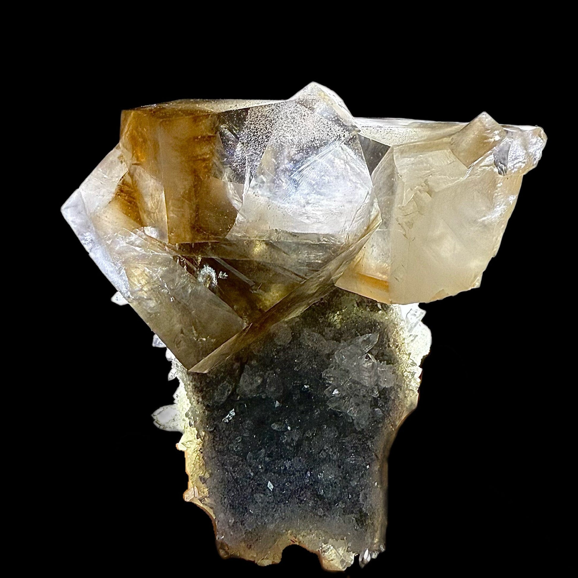 Calicite on Apophyllite & Chalcedony | High Quality Mineral | Indian Minerals | Superb Minerals | Fine Mineral | Collectors Piece – Calcite