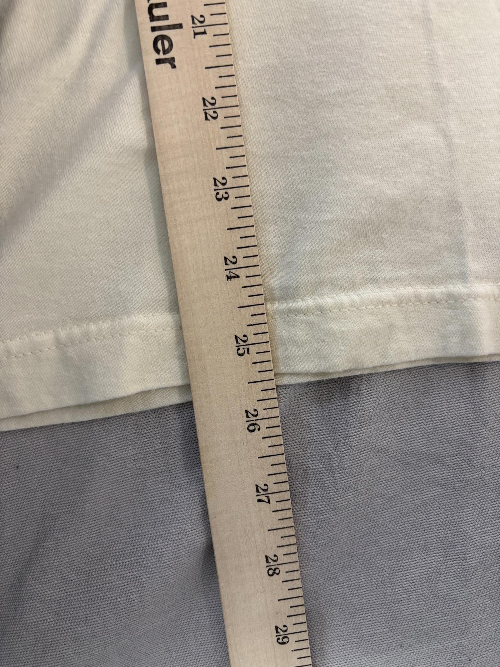 Vintage Eddie Vedder Tour T-Shirt 2022 - Surfboard Style Band Tee – T-Shirts