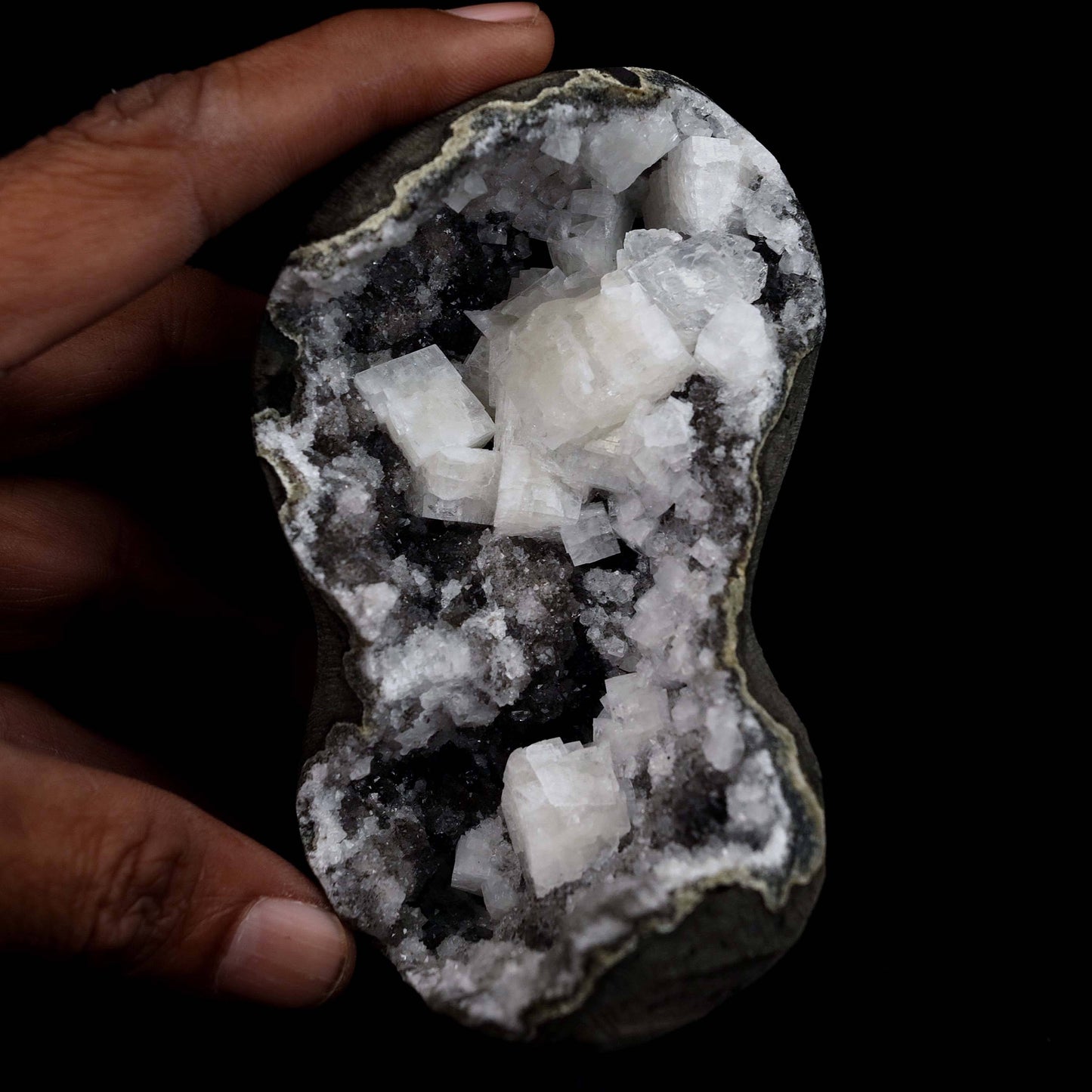 Chabazite Pesudeo Crystals inside Chalcedony Vug Natural Mineral Specimen # B 4661 – Chabazite