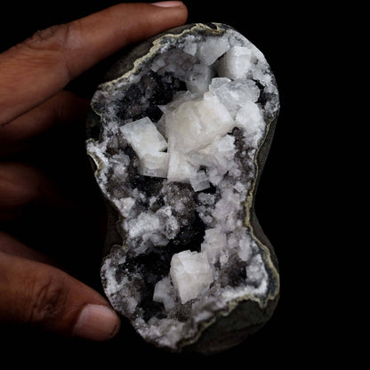 Chabazite Pesudeo Crystals inside Chalcedony Vug Natural Mineral Specimen # B 4661 – Chabazite