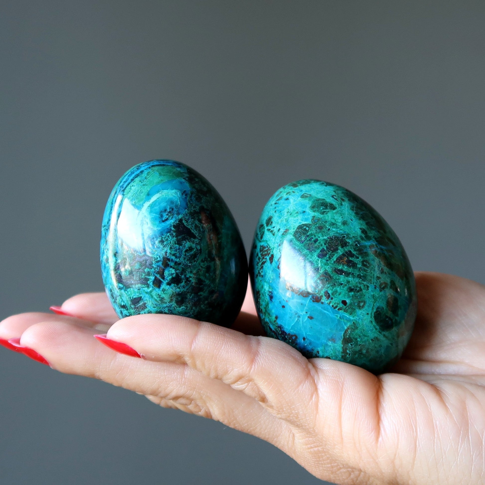 Chrysocolla Crystal Egg | Natural Blue Green Gemstone – Eggs