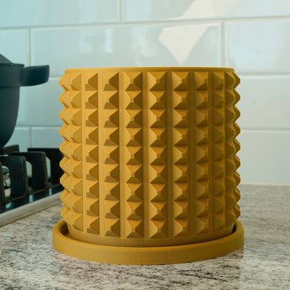 Cubist Planter with Drainage