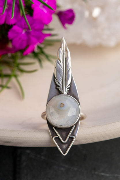 DREAMING SOLAR QUARTZ DAGGER RING
