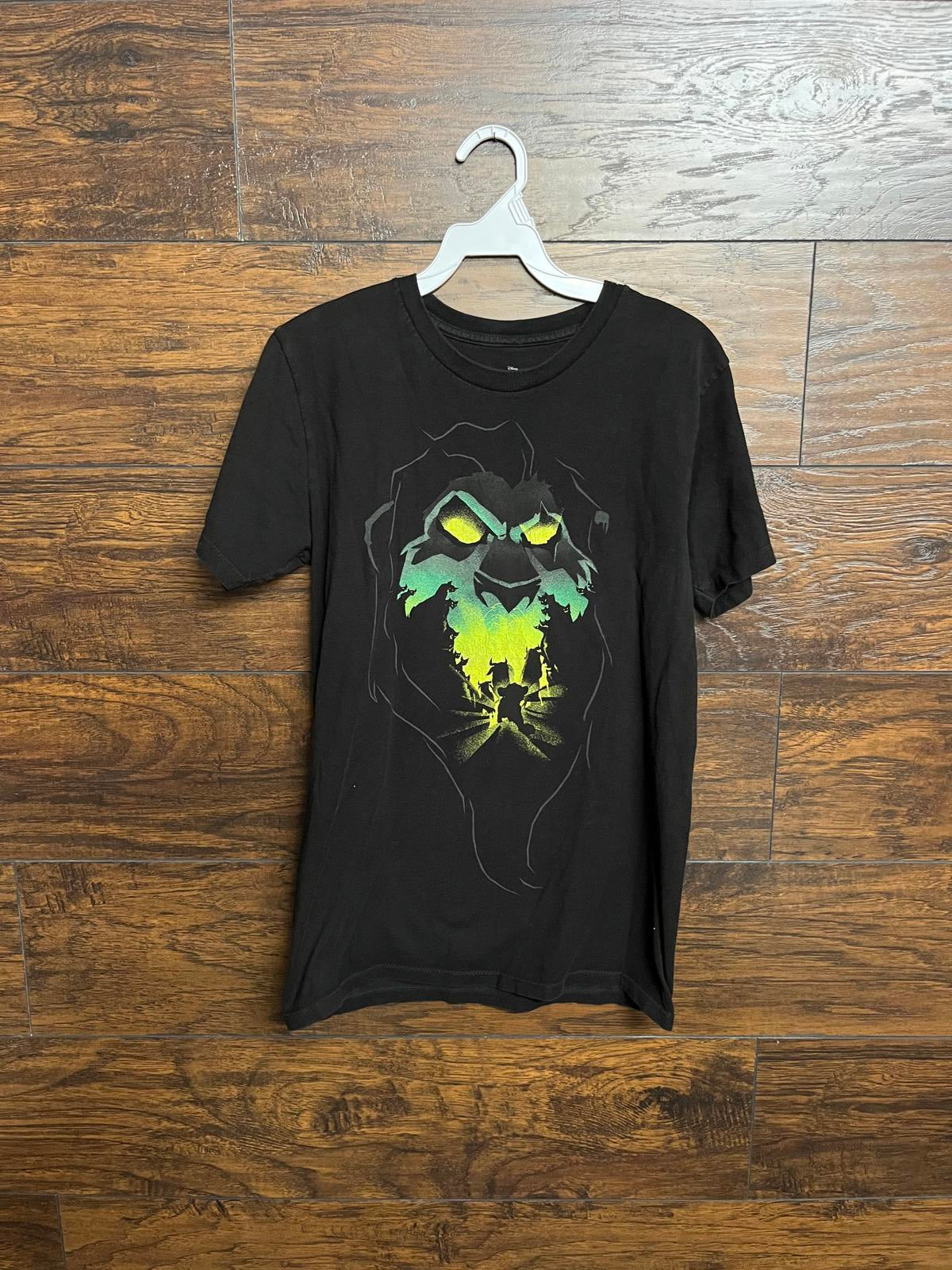 Vintage Lion King T-Shirt - Mufasa Tee 2014 Disney - Small – T-Shirts