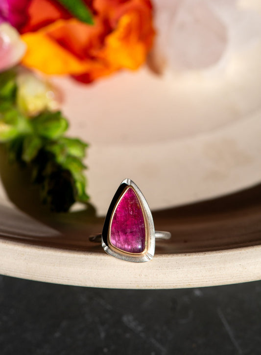 ELEGANCE TOURMALINE RING –