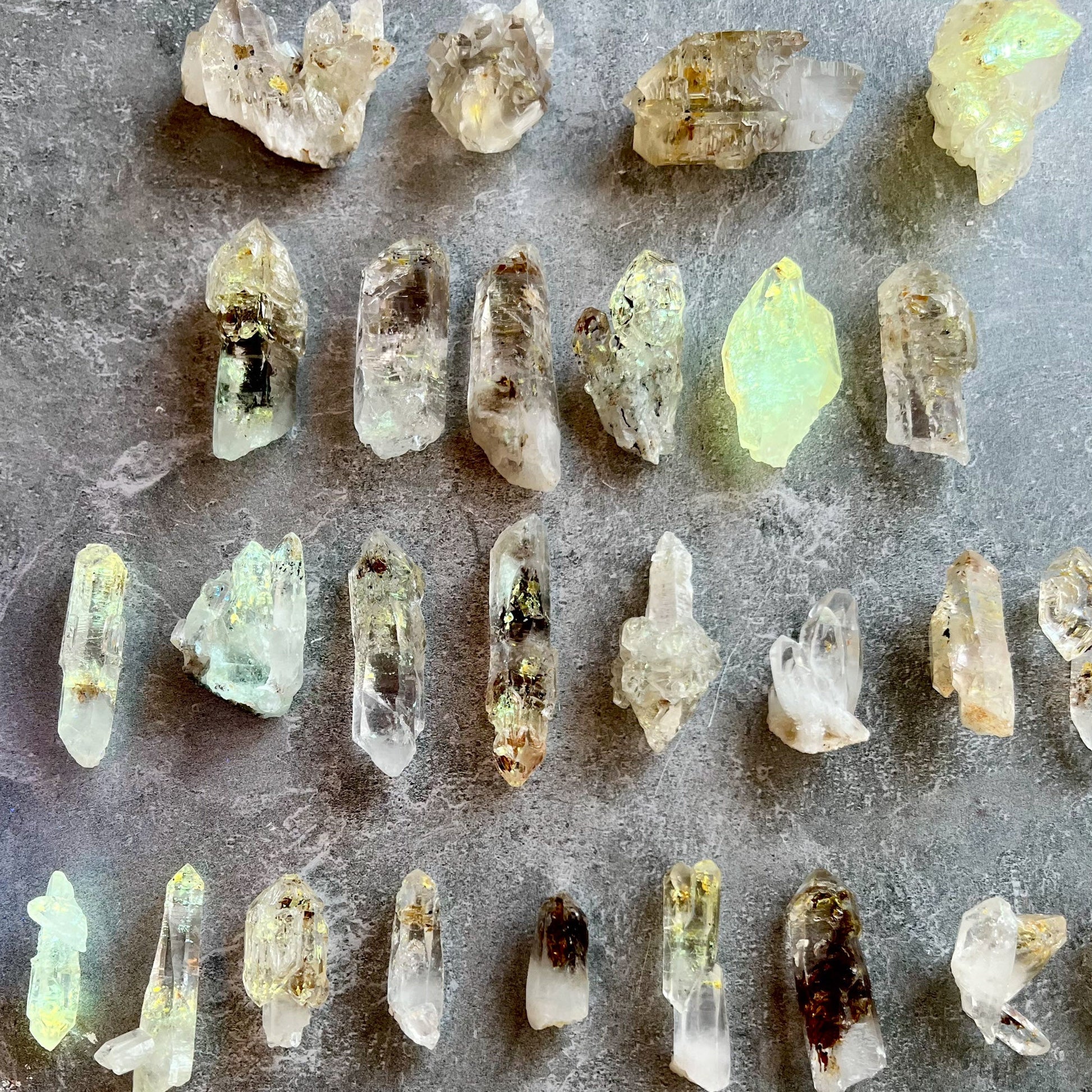 Firefly Petroleum Quartz – Rare Fluorescent Crystal Specimens from Madagascar –
