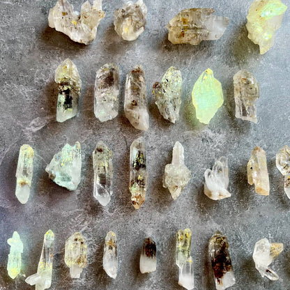 Firefly Petroleum Quartz – Rare Fluorescent Crystal Specimens from Madagascar –