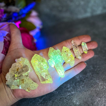 Firefly Petroleum Quartz – Rare Fluorescent Crystal Specimens from Madagascar –