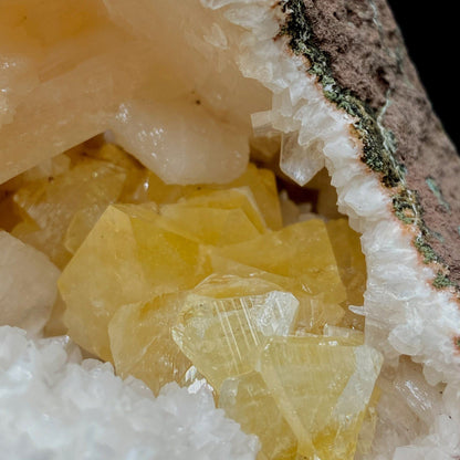 Fluorescent Powellite with Stilbite Inside Heuladnite Geode