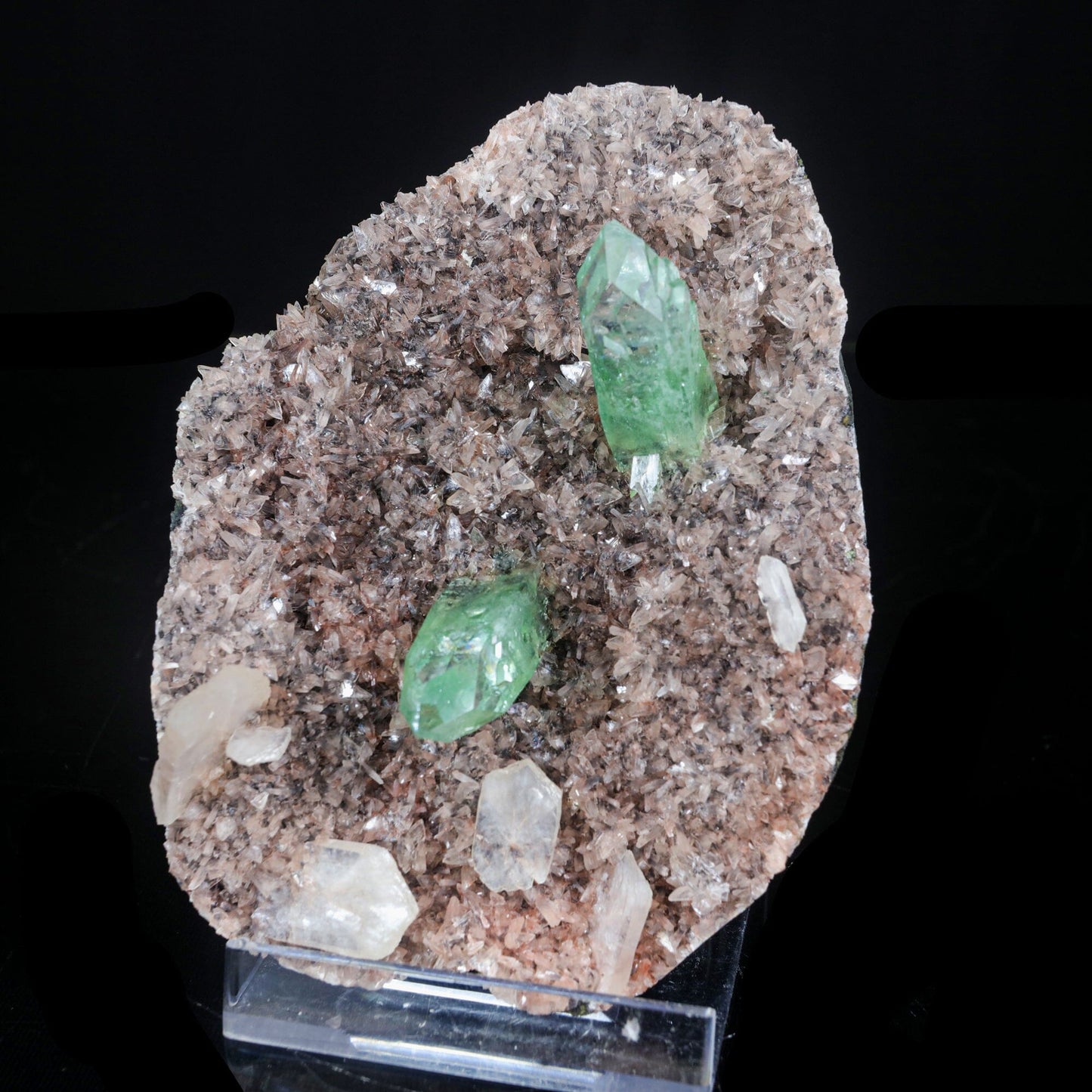 Green Apophyllite sharp terminated Natural Mineral Specimen – Apohyllite