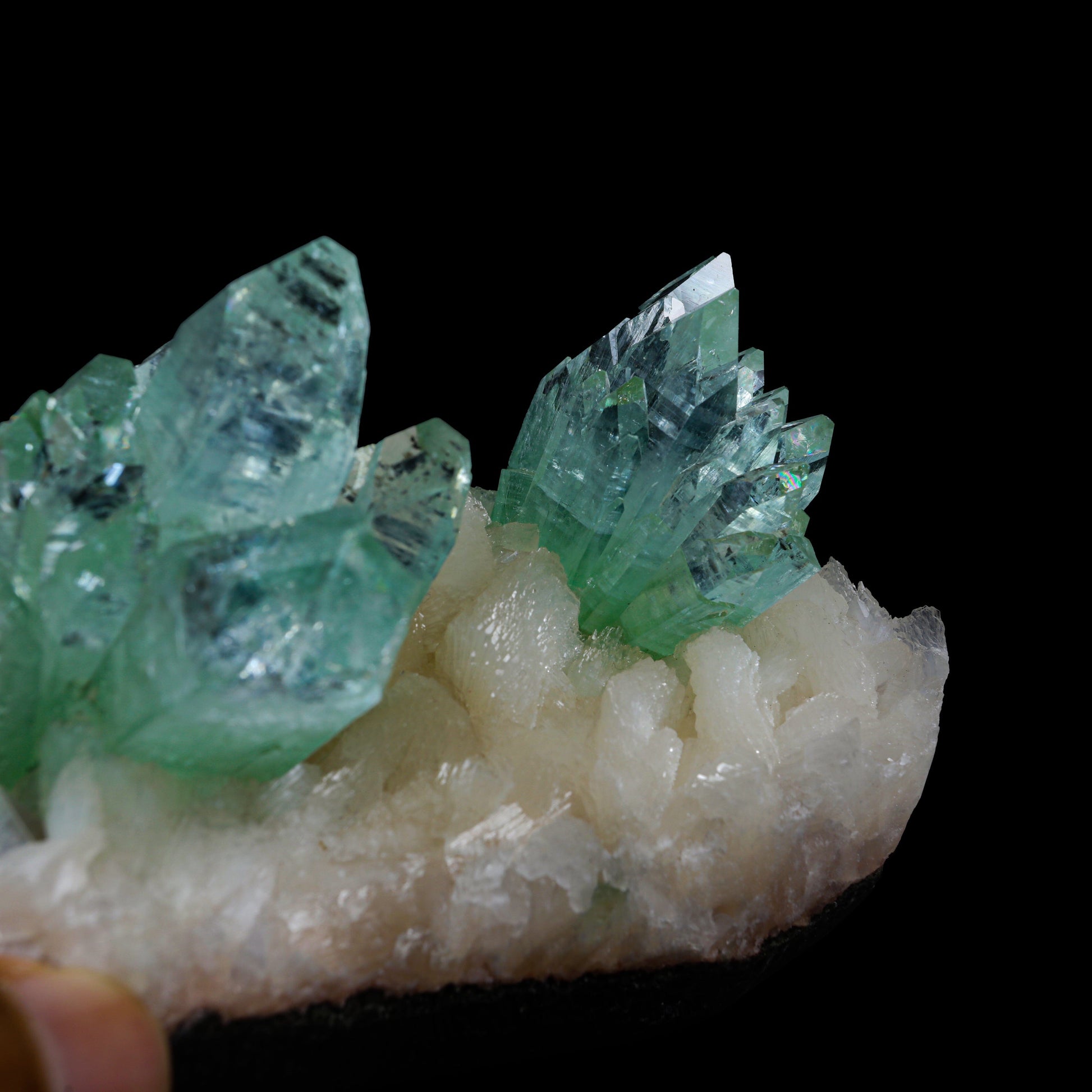 Green Apophyllite sharp terminated Natural Mineral Specimen USA – Apohyllite