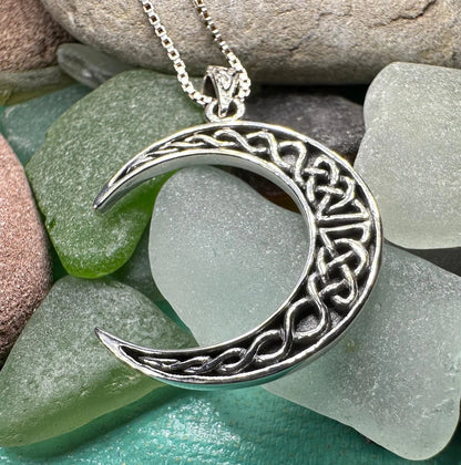 Celtic Knot Moon Necklace – Pendant