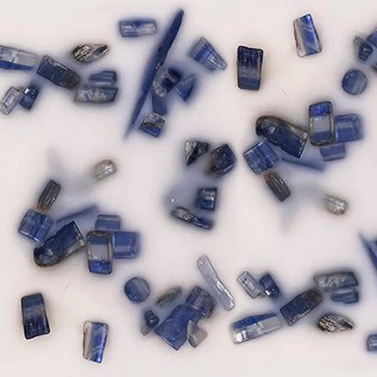 Throat Chakra Crystal-Enhanced Premium Coconut-Soy Wax Melts