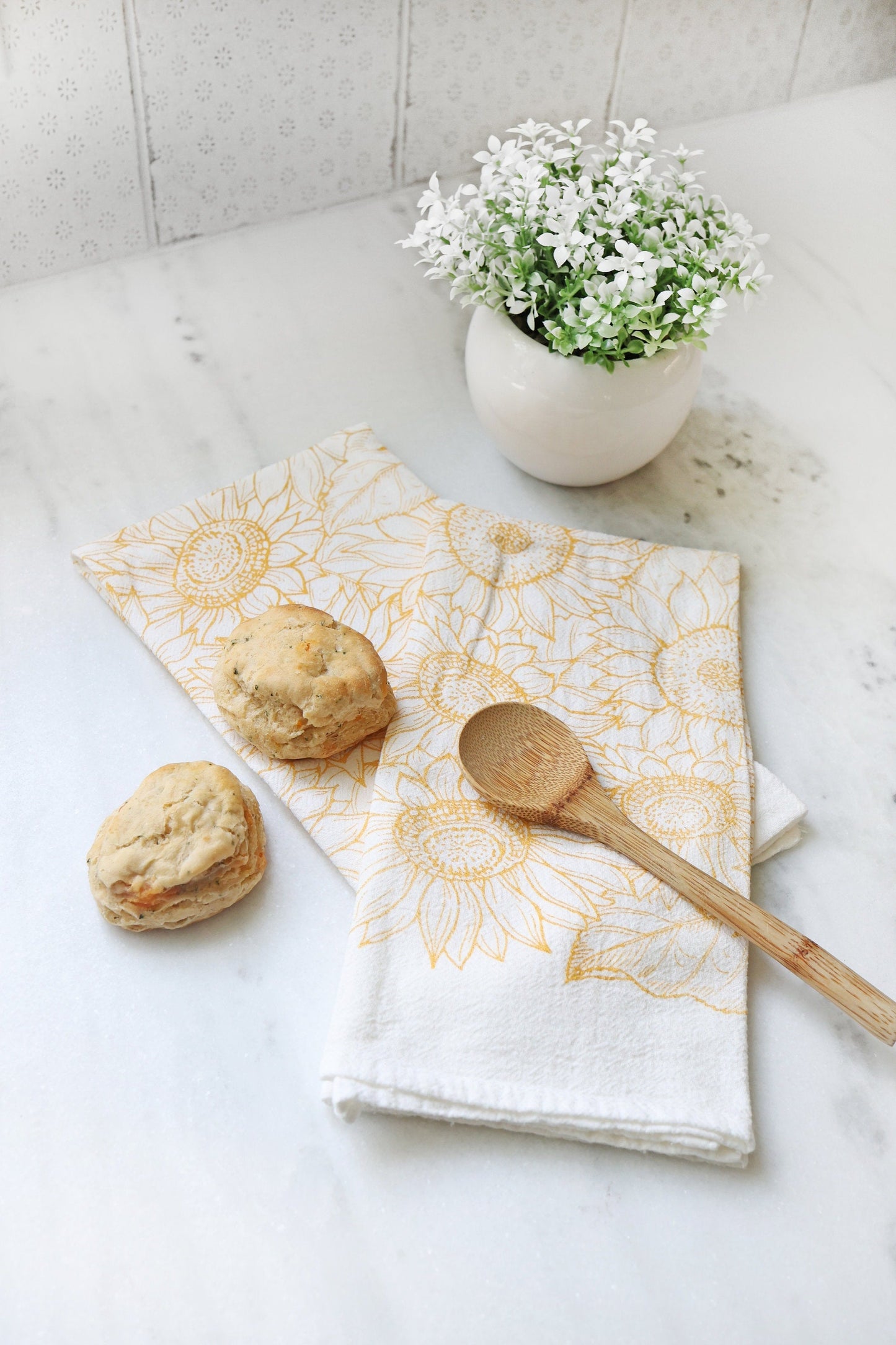Sunflower Garden Tea Towel – Storefront