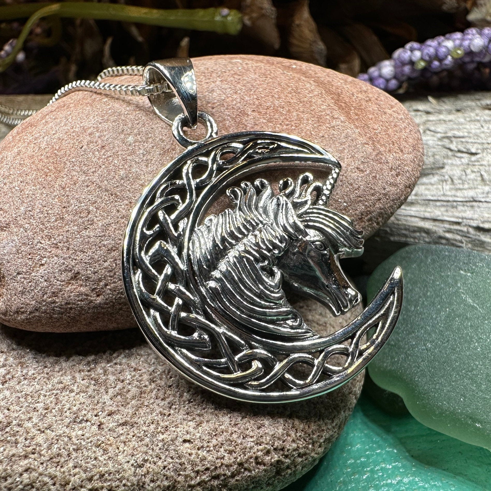 Moondreamer Unicorn Necklace – Pendant